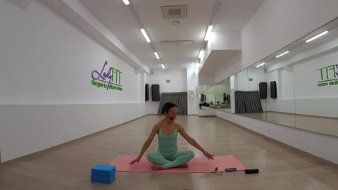 Marcela Relaxing Yoga 1