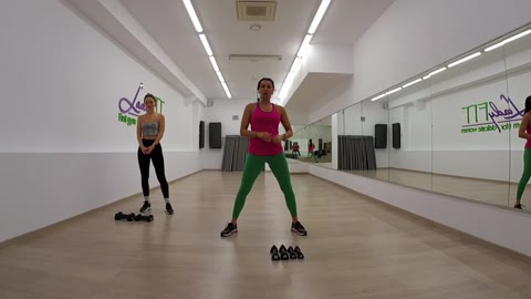 Oana Sculpt & Tone 1