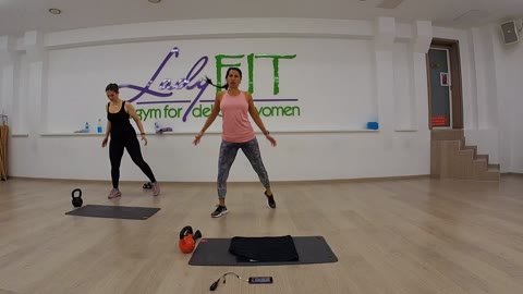 Oana Glutes, Waist & Abs 1